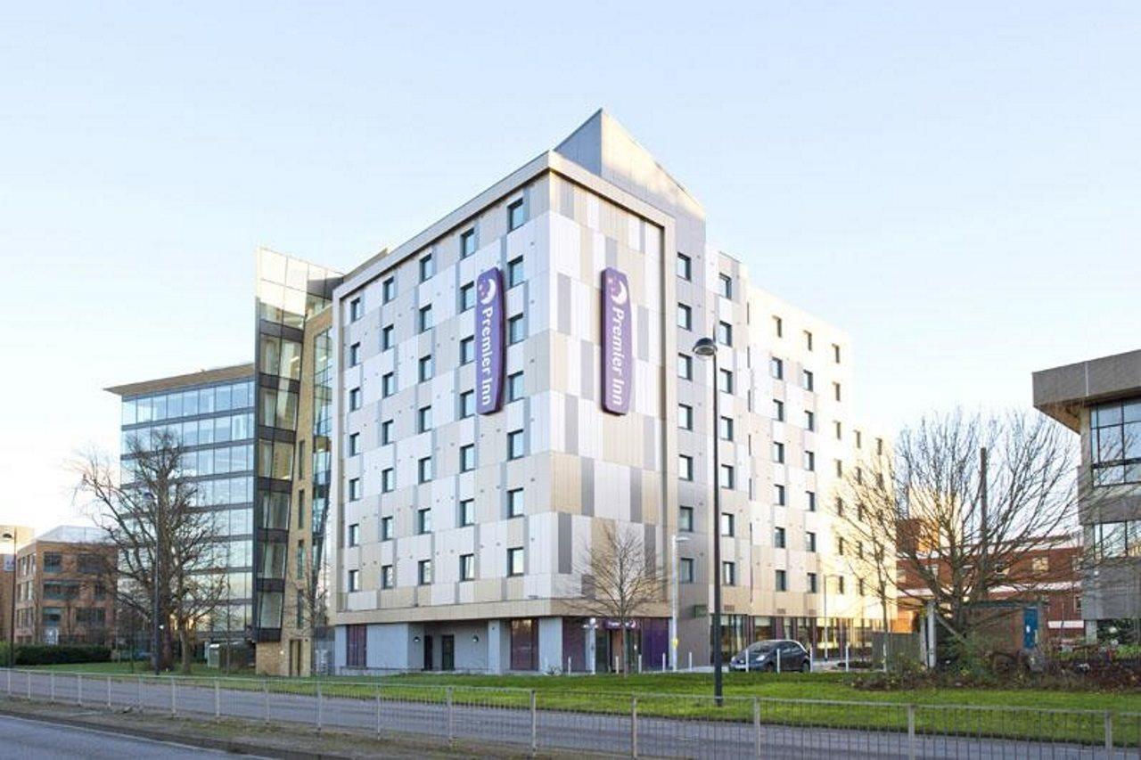 Premier Inn Maidenhead Town Centre Esterno foto