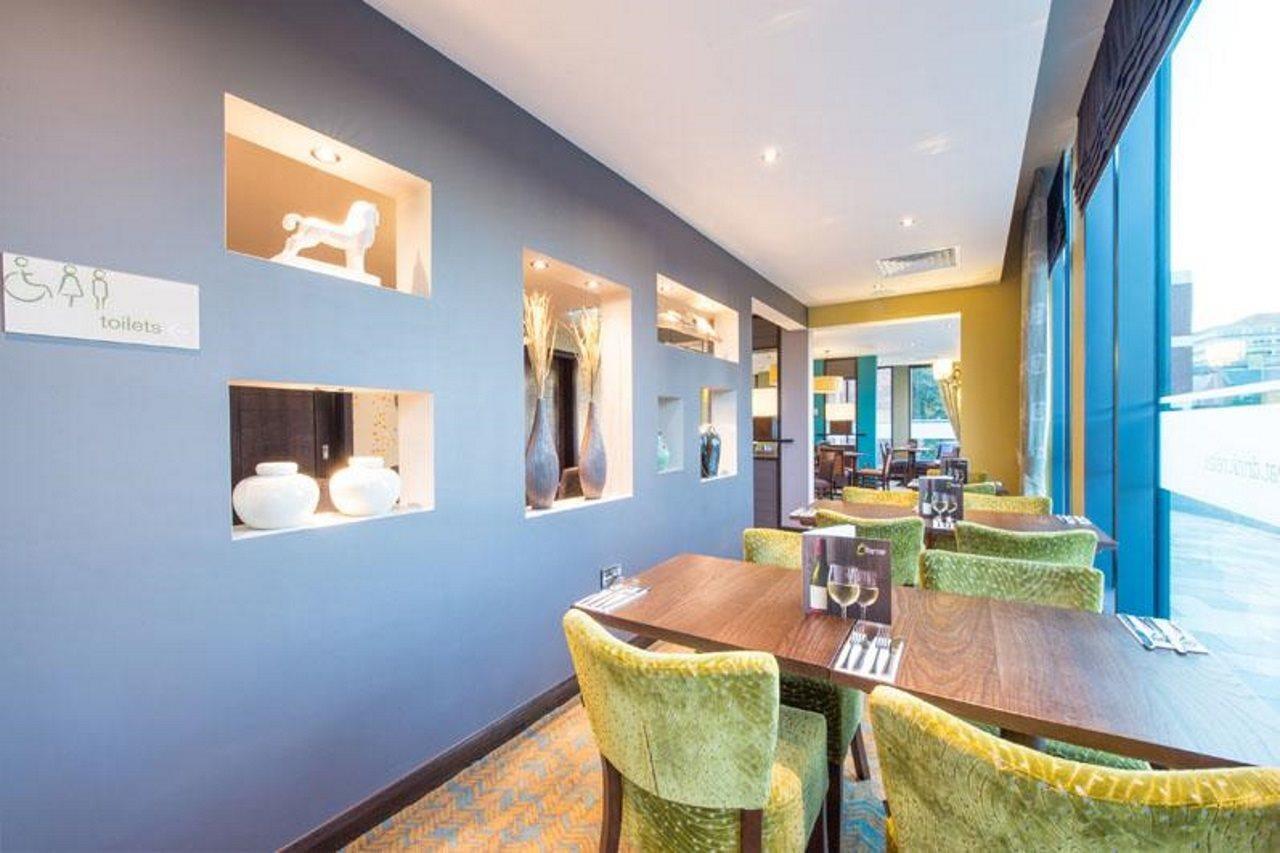 Premier Inn Maidenhead Town Centre Esterno foto